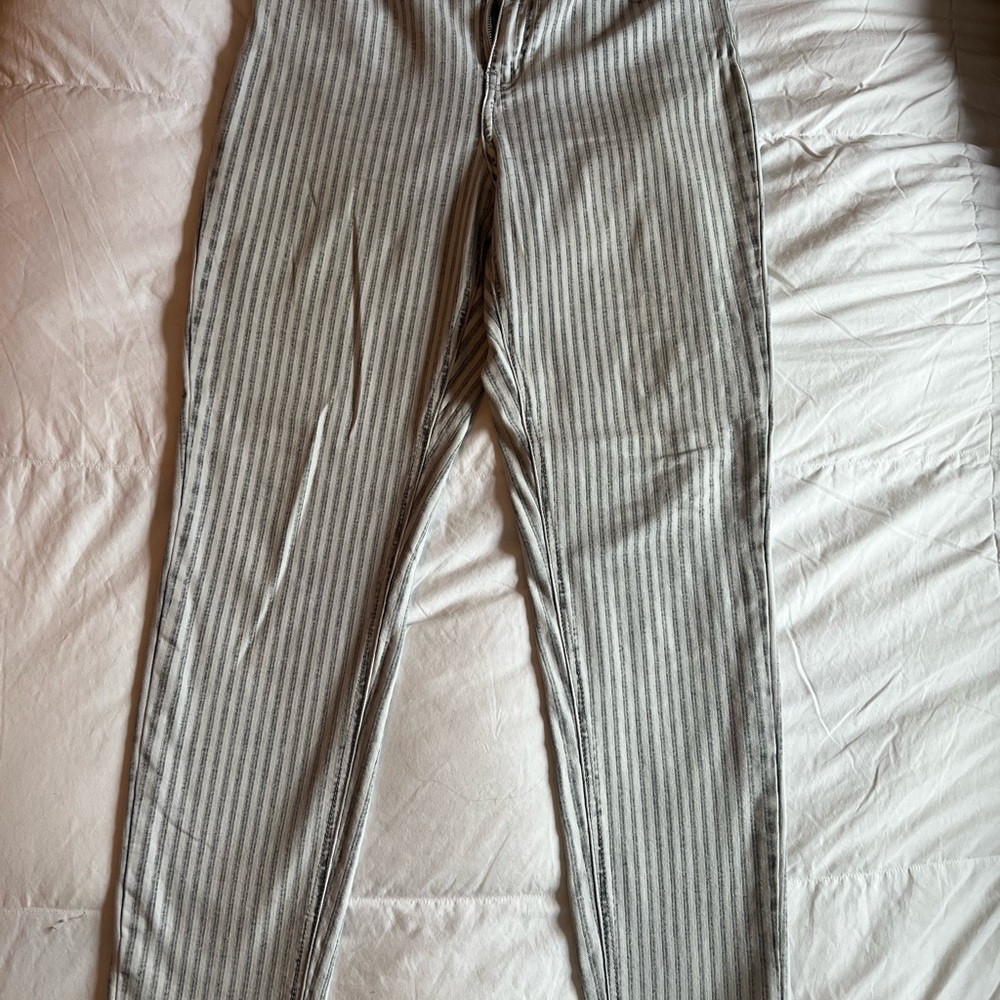 KanCan Gray Striped Skinny Jeans